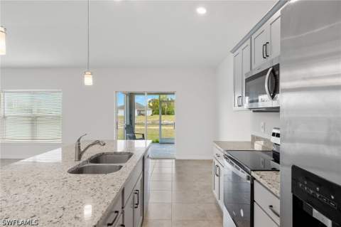 858 Rue Labeau Cir, Fort Myers FL - photo 6 of 19