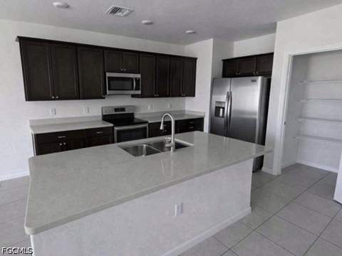 15124 Wildflower Cir, Naples FL - photo 6 of 9