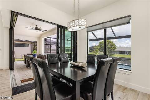 337 SW 31st Ave, Cape Coral FL - photo 12 of 33