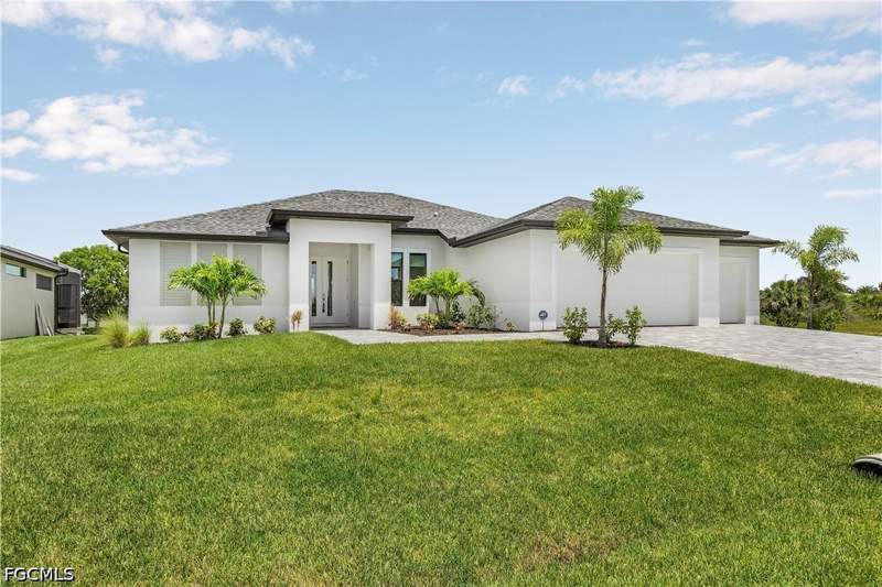 4 bedroom SingleFamilyResidence at 337 SW 31st Ave, Cape Coral, Cape Coral — photo 4