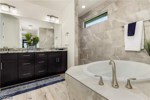 337 SW 31st Ave, Cape Coral FL - photo 9 of 33