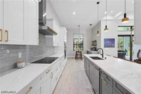 360 13th St SW, Naples FL - photo 9 of 46