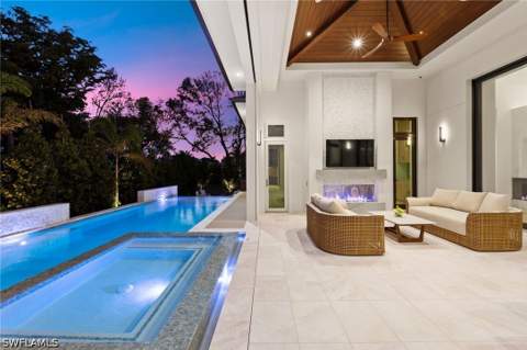 444 Orchid Dr, Naples FL - photo 7 of 50