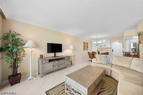 320 Seaview Ct 2009, Marco Island FL - photo 12 of 38