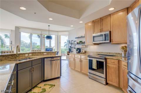 3414 Hancock Bridge Pkwy 302, North Fort Myers FL - photo 6 of 42
