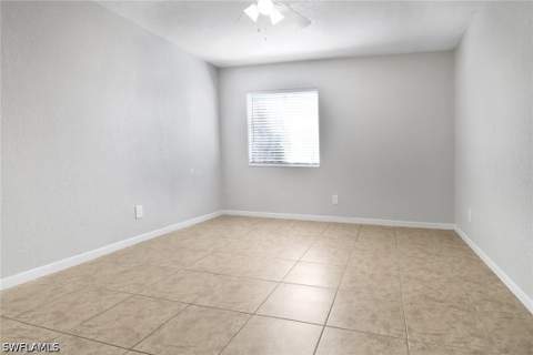 4635 Bayshore Dr P4, Naples FL - photo 17 of 25