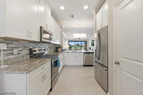 9440 Benvenuto Ct 3-104, Naples FL - photo 16 of 47