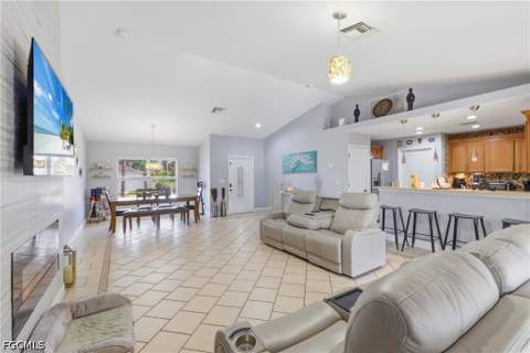 2612 Ceitus Pkwy, Cape Coral FL - photo 9 of 36