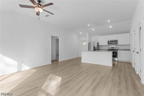 846 Guienne Ln, Lehigh Acres FL - photo 8 of 25