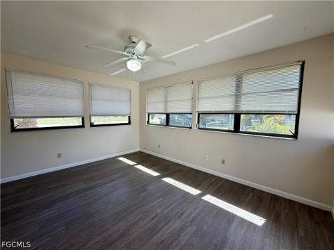 122 Roosevelt Ave, Lehigh Acres FL - photo 17 of 24