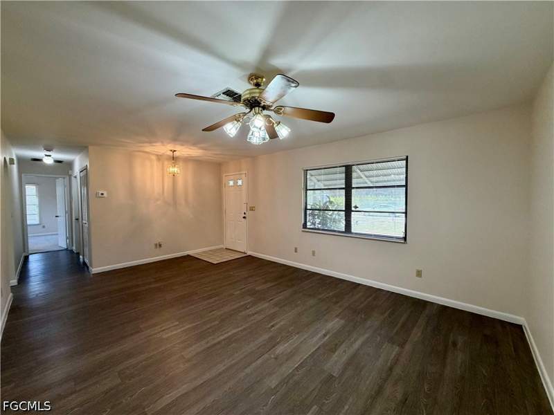 3 bedroom SingleFamilyResidence at 122 Roosevelt Ave, Lehigh Acres, Lehigh Acres — photo 2