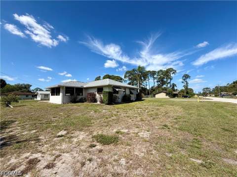 122 Roosevelt Ave, Lehigh Acres FL - photo 24 of 24