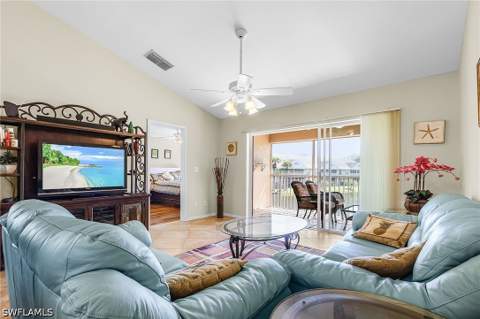 186 Pebble Shores Dr 201, Naples FL - photo 7 of 33