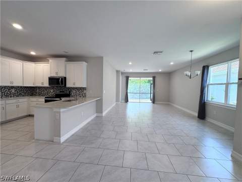 1073 Tranquil Brook Dr, Naples FL - photo 6 of 24