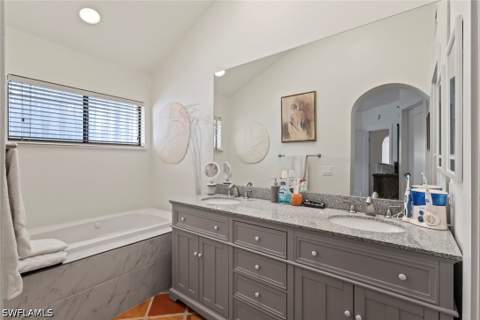 2294 Anchorage Ln B, Naples FL - photo 20 of 34