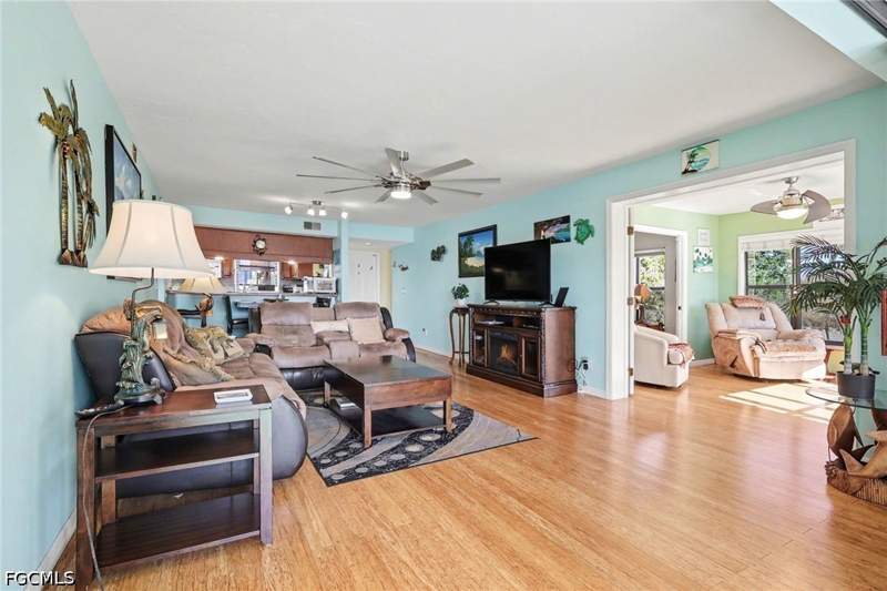 2 bedroom Condominium at 4703 SE 17th Pl 205, Clipper Bay Condo, Cape Coral — photo 3