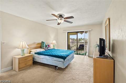 4703 SE 17th Pl 404, Cape Coral FL - photo 7 of 20