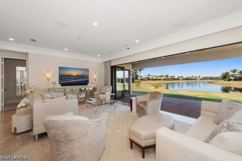 3 bedroom SingleFamilyResidence at 3168 Pacific Dr, Riverstone, Naples — photo 5