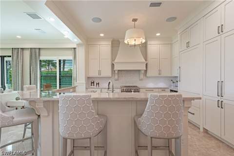 3168 Pacific Dr, Naples FL - photo 9 of 50