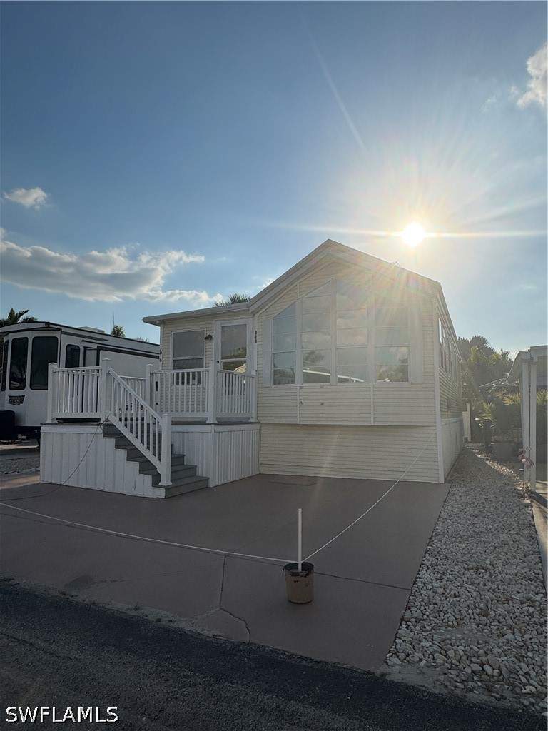 1 bedroom ManufacturedHome at 17010 Puppy Dog Dr, America Outdoors Condo Association Inc, Fort Myers — photo 2