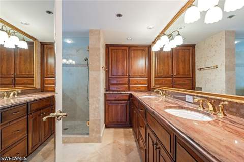 3377 Gulf Shore Blvd N 4D, Naples FL - photo 17 of 31