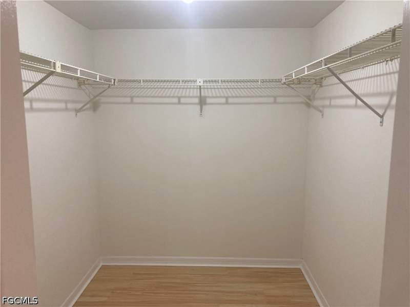 2 bedroom Condominium at 4321 Country Club BLVD 101, DOCKSIDE CONDO, Cape Coral — photo 5