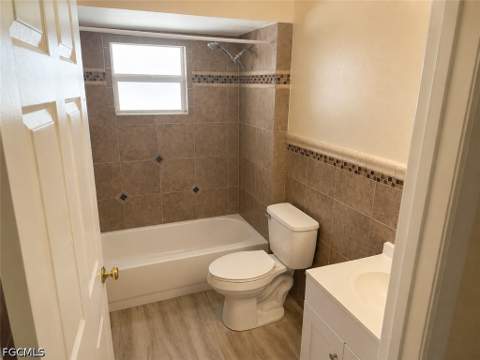 1825 SE 12th Ter, Cape Coral FL - photo 20 of 36