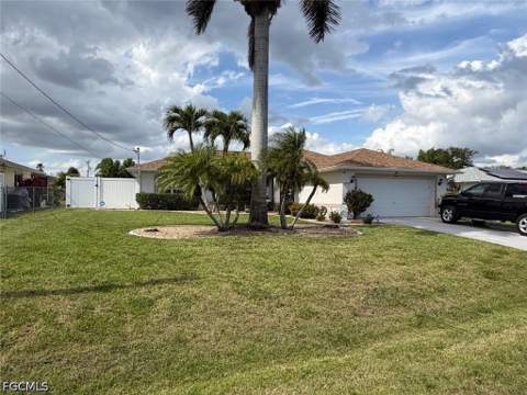 1825 SE 12th Ter, Cape Coral FL - photo 8 of 36