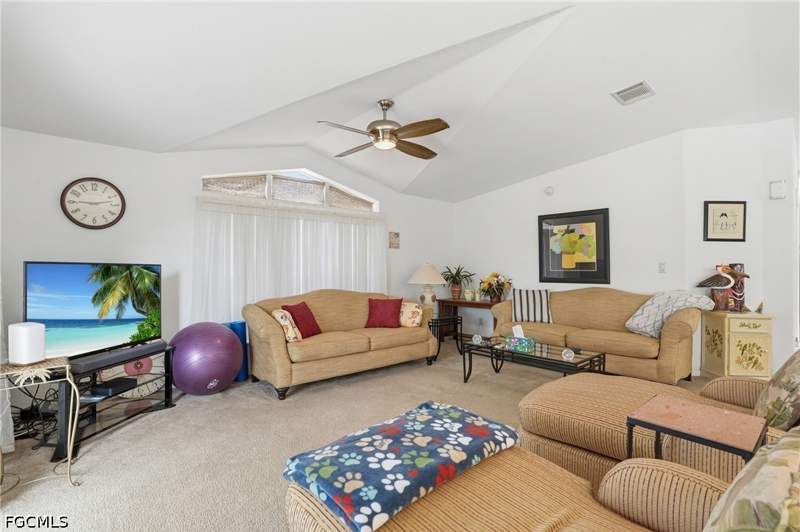 2 bedroom ManufacturedHome at 5 Monaco Ter, Riviera Colony, Naples — photo 2