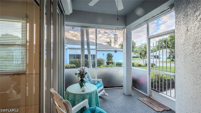 2 bedroom Attached at 20650 Candlewood Hollow, VILLAGES AT COUNTRY CREEK, Estero — photo 4