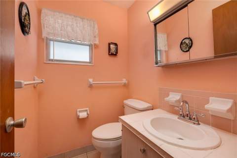 1214 Tropic Ter, North Fort Myers FL - photo 16 of 26