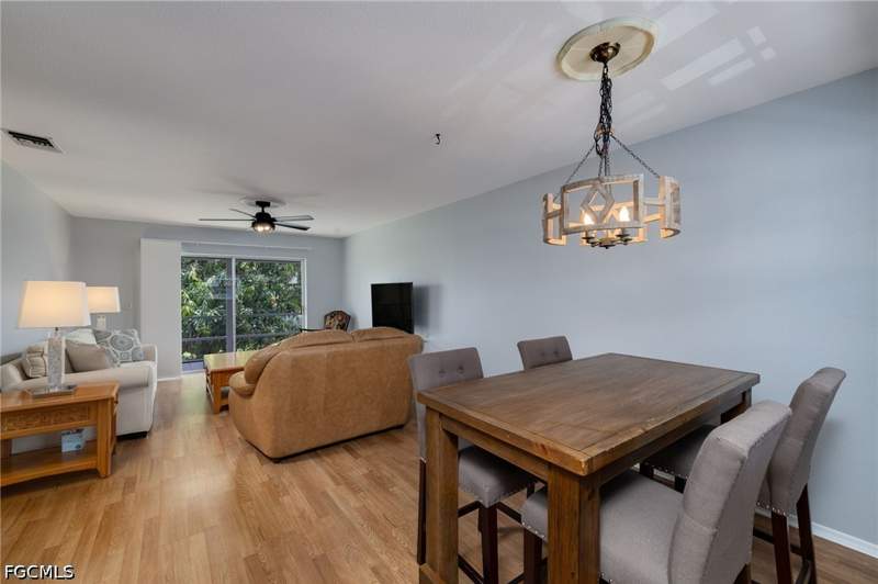 2 bedroom Condominium at 1214 Tropic Ter, Tropic Terrace, North Fort Myers — photo 3