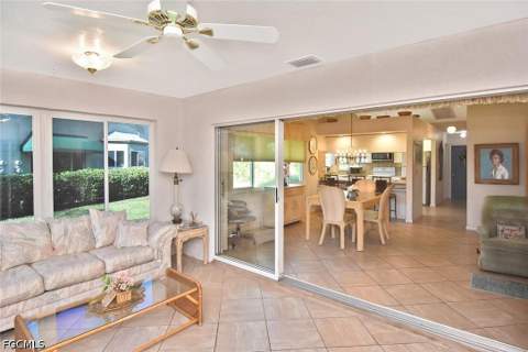 201 McGregor Park Cir 201, Fort Myers FL - photo 17 of 44