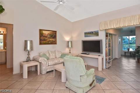 201 McGregor Park Cir 201, Fort Myers FL - photo 6 of 44