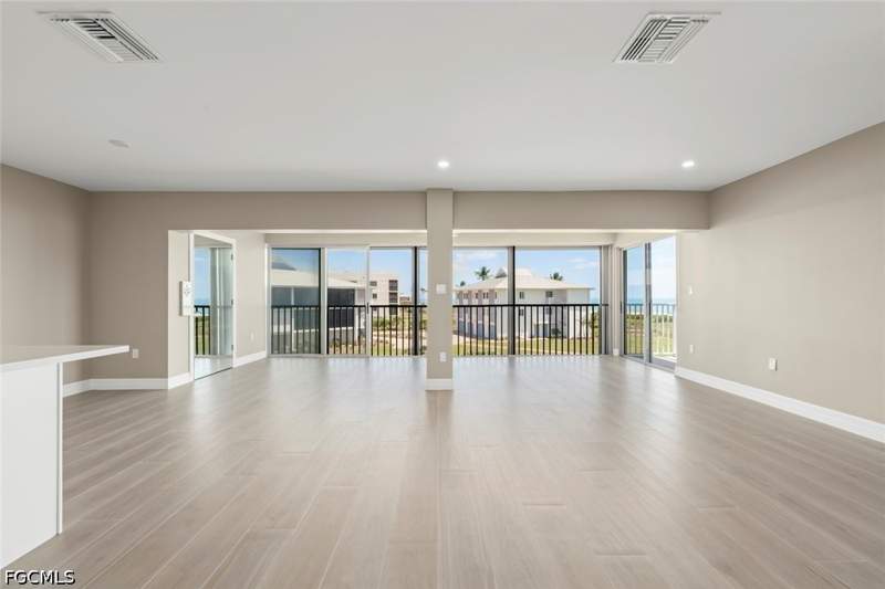 2 bedroom Condominium at 1341 Middle Gulf Dr 14C, Sunset South Condo, Sanibel — photo 4