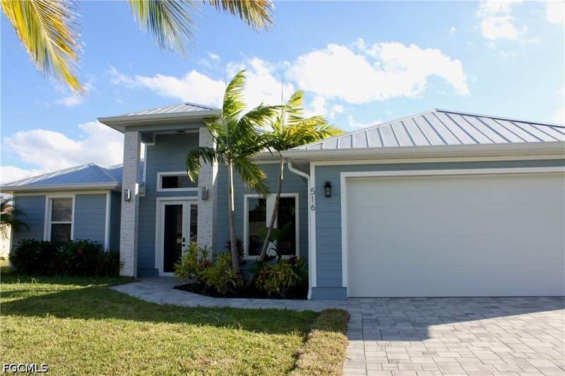 3 bedroom SingleFamilyResidence at 516 SW 27th Ter, Cape Coral, Cape Coral — photo 2