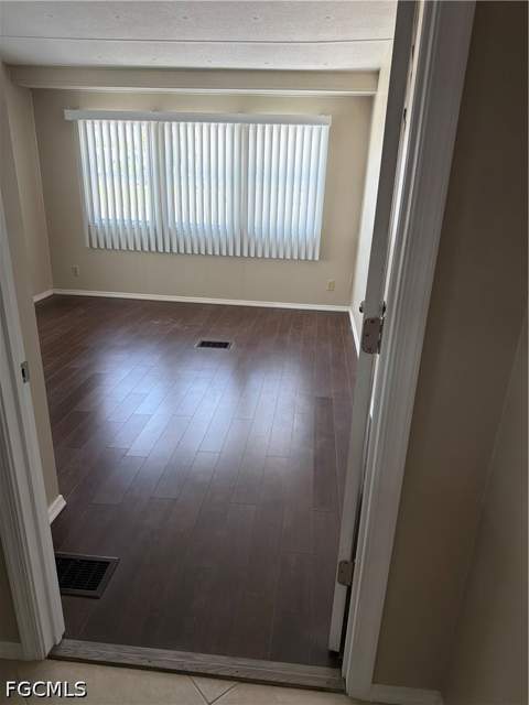 135 Chisholm Trl, North Fort Myers FL - photo 7 of 20