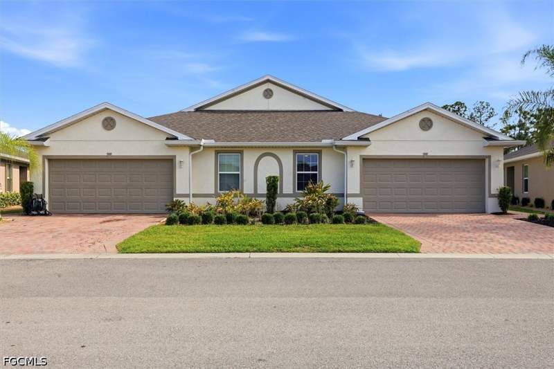 2 bedroom Attached at 20579 Plumwood Loop, Magnolia Landing, North Fort Myers — photo 2