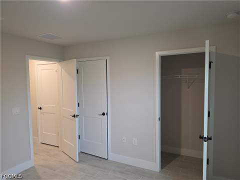 239 NW 25th Pl, Cape Coral FL - photo 10 of 20