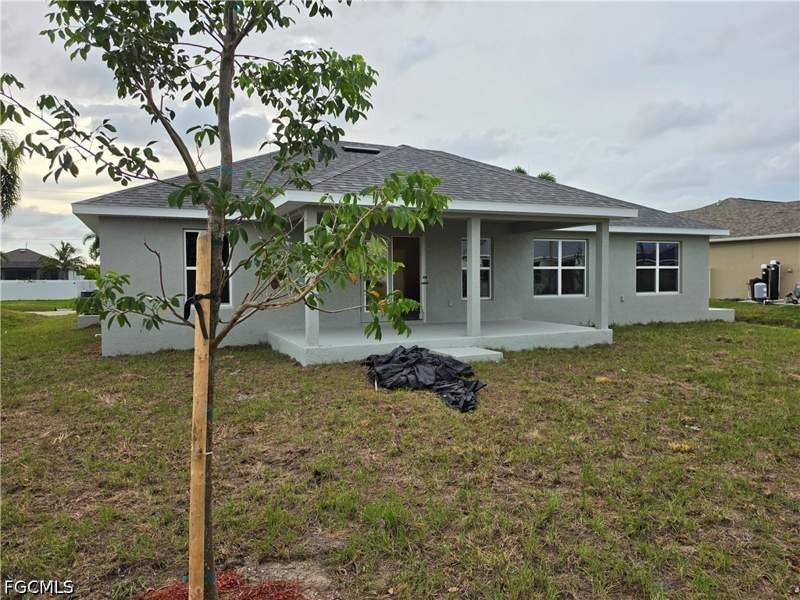 4 bedroom SingleFamilyResidence at 239 NW 25th Pl, Cape Coral, Cape Coral — photo 2