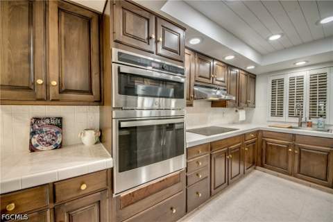 5260 S Landings Dr 407, Fort Myers FL - photo 7 of 35