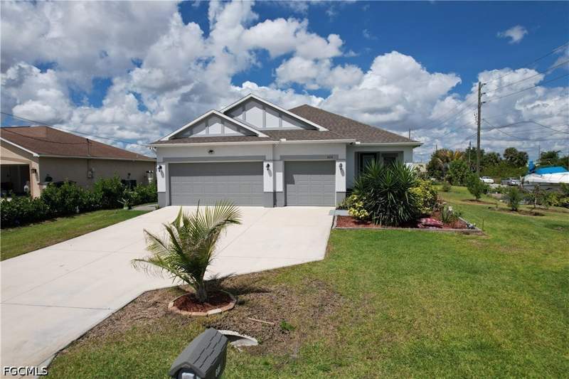 3 bedroom SingleFamilyResidence at 605 Norman Ave, Lehigh Acres, Lehigh Acres — photo 2