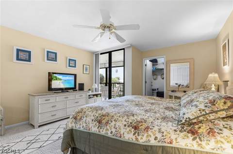 4821 S Landings Dr 205, Fort Myers FL - photo 7 of 40