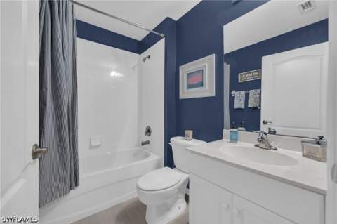 3495 Laurel Greens Ln S 101, Naples FL - photo 11 of 28