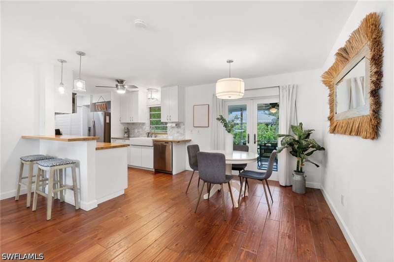 2 bedroom SingleFamilyResidence at 3543 Corana Way, Poinciana Village, Naples — photo 4