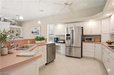 5072 Sorrento Ct, Cape Coral FL - photo 9 of 37