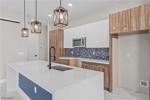 1511 Roosevelt Ave, Lehigh Acres FL - photo 8 of 26