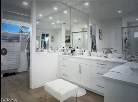 2575 31st Ave NE, Naples FL - photo 17 of 36