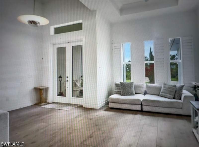 4 bedroom SingleFamilyResidence at 2575 31st Ave NE, Golden Gate Estates, Naples — photo 5