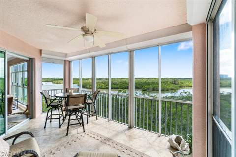 264 Barefoot Beach Blvd 402, Bonita Springs FL - photo 18 of 42